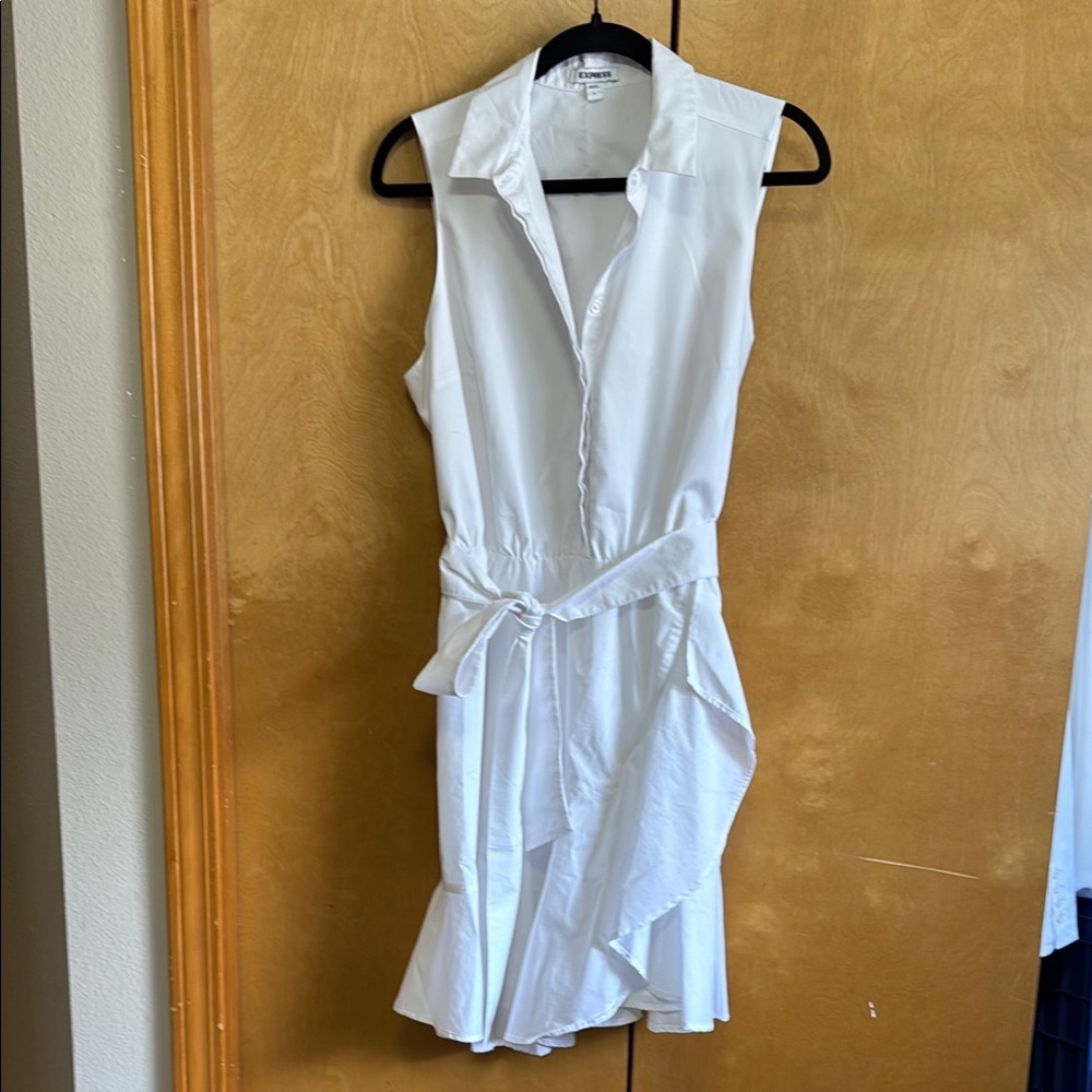 Express White Sleeveless Sundress with Notched Collar and Ruffle skirt